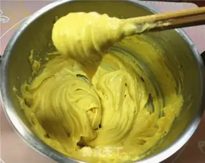 Make Cranberry Lightning Puff step 4