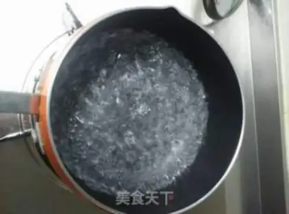 Make A glass of fruit and grass step 3