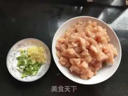 Make A self-made colonel chicken step 0