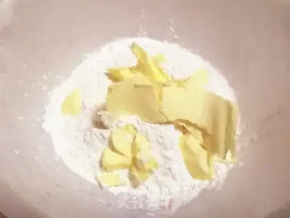Make Simple apple pie step 1