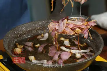 Make Onion noodles step 3