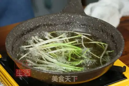 Make Onion noodles step 4
