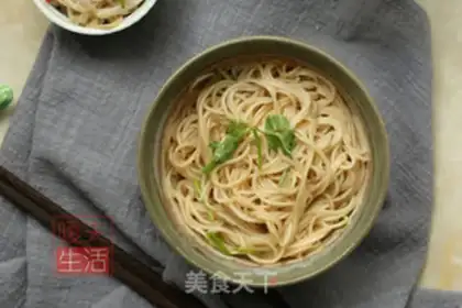 Make Onion noodles step 8