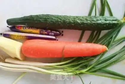 Make Five eggs of fried rice step 1