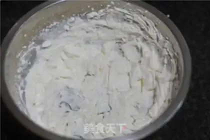 Make Fruitcake rolls step 8