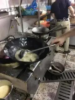Make Tea mushrooms and salt step 1