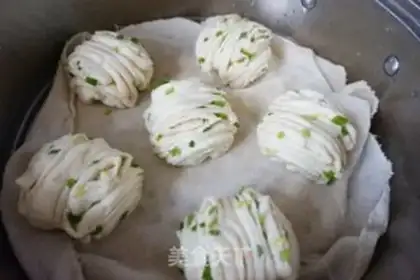 Make Onion peppers and bouquets step 15