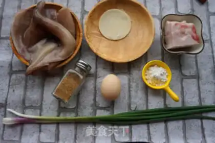 Make Cracker squid cake step 0