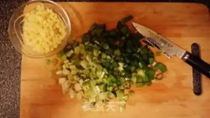 Make The fragrance salmon step 0