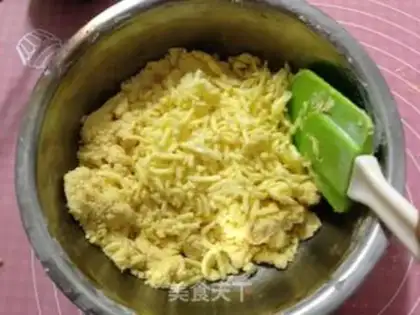 Make Cracker cheeseball step 5