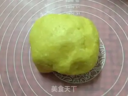 Make Cracker cheeseball step 6