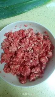 Make Beef roasted Scottish eggs step 1