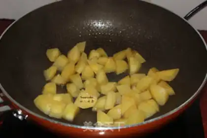Make Four seasons of potato stew step 3