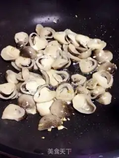 Make Scorch the mushrooms step 5