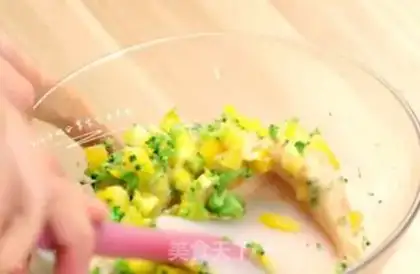 Make Baby eats pepper chicken meatballs step 8