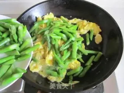 Make Eggs step 5