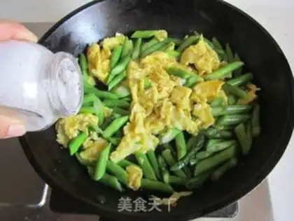Make Eggs step 6