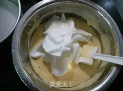 Make Cherry cream birthday cake step 3