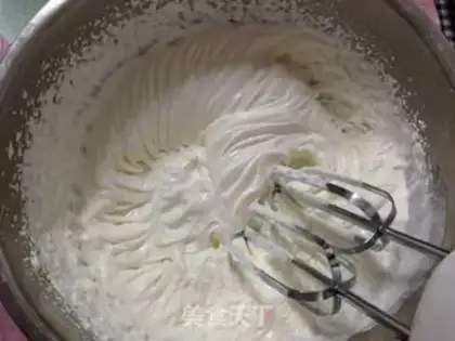 Make Frozen strawberry yogurt mousse step 8