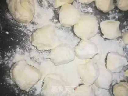 Make Frozen meat buns step 7