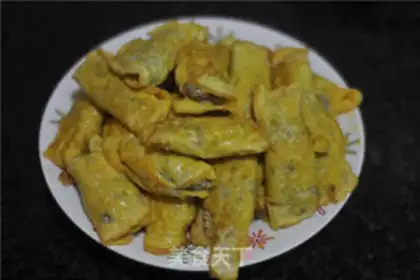 Make Colored vegetable egg dumplings step 7