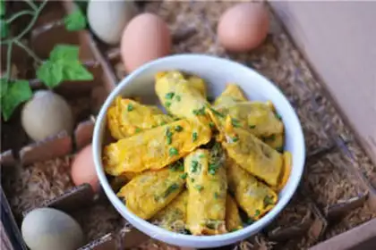Make Colored vegetable egg dumplings step 9