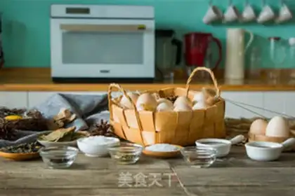 Make Five spicy tea eggs step 0