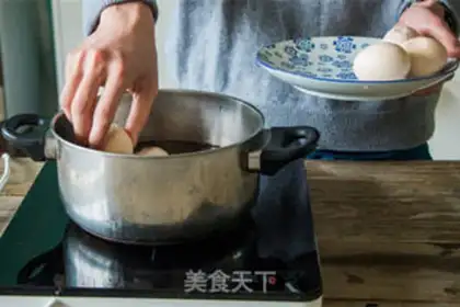 Make Five spicy tea eggs step 4