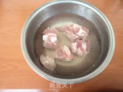Make Spring chop soup step 0
