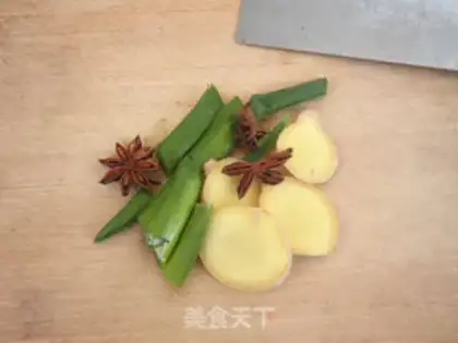 Make Spring chop soup step 1