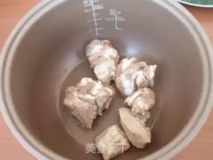 Make Spring chop soup step 2
