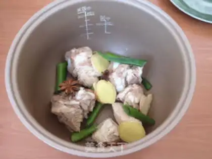 Make Spring chop soup step 3