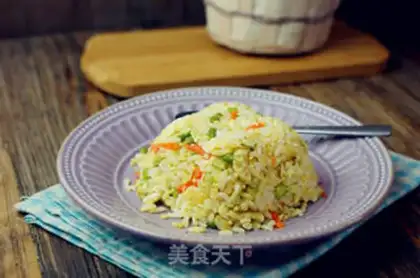Make Garlic egg fried rice step 7