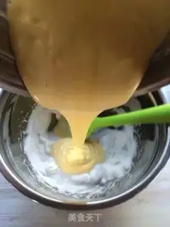 Make Mango cake rolls step 9