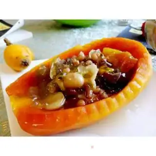 Make The papayas produce soup step 8