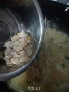 Make A bouquet with potatoes soup step 3
