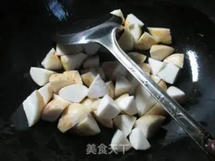 Make Potato with cabbage step 1