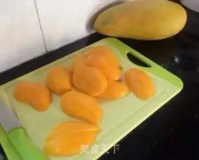 Make Mango lasagna cake step 4