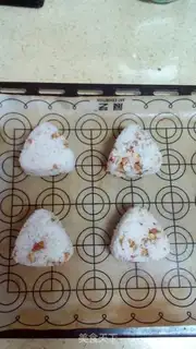 Make The roasted walnut rice step 3