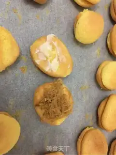 Make Meat pine cake step 9