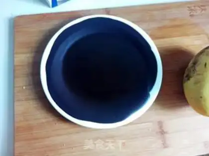 Make Chocolate strawberry cake step 1