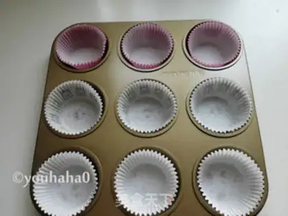 Make Honey blueberry marfin cake step 1