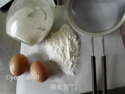 Make Butter strawberry sandwich step 0
