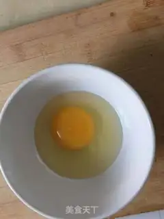 Make Pineapple rice step 1