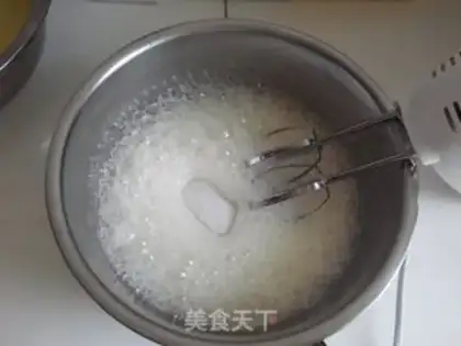 Make Strawberry Snowcake step 6