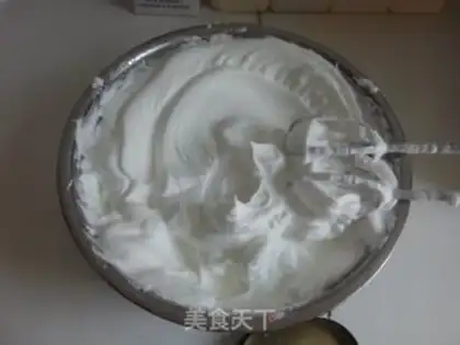 Make Strawberry Snowcake step 7