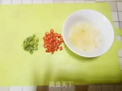 Make Sichuan fried potatoes step 3