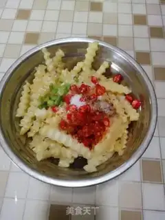 Make Sichuan fried potatoes step 6
