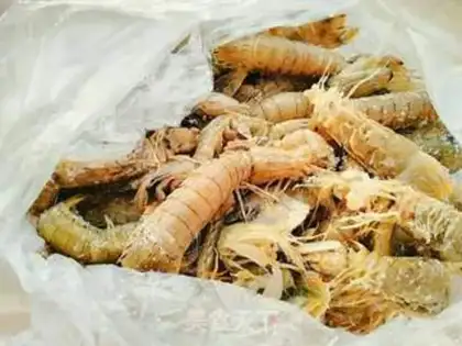 Make Shrimp egg soup step 0
