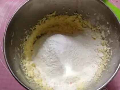 Make Cranberry pound cake step 6